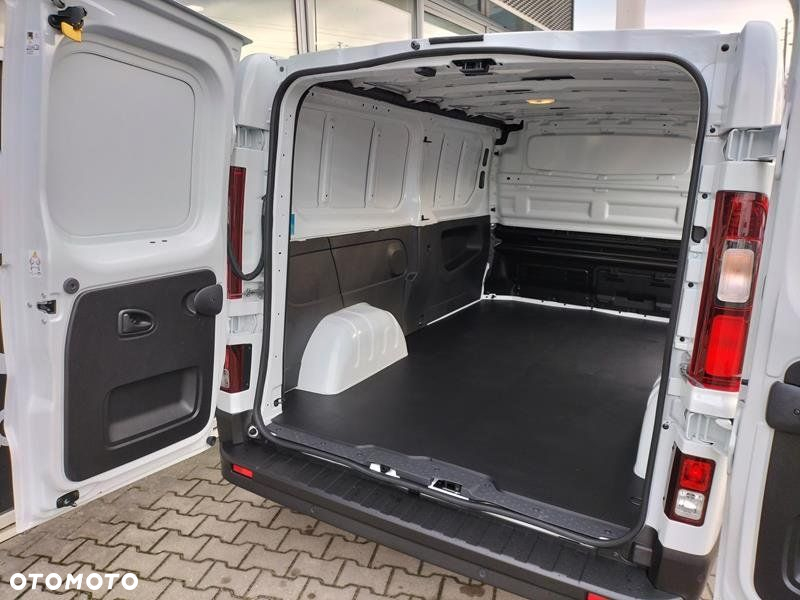 Renault Trafic - 6