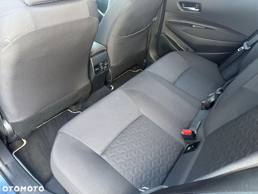 Toyota Corolla 2.0 Hybrid Comfort - 11