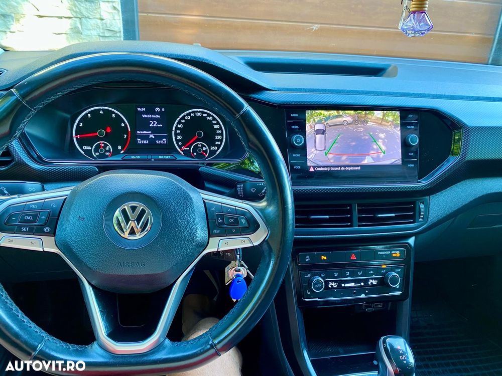 Volkswagen T-Cross - 5