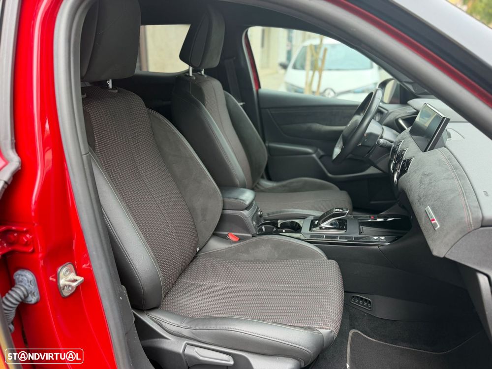 DS DS3 Crossback E-TENSE PERFORMANCE LINE - 37