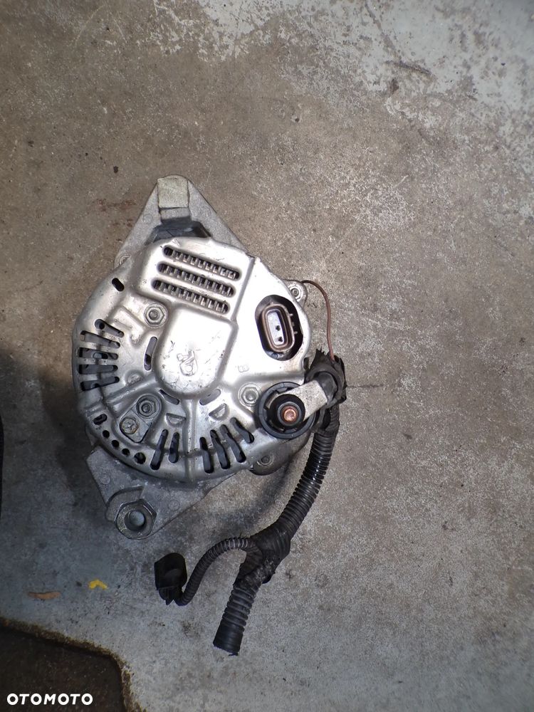 Alternator Sorento H1 2.5 CRDI 170km 37300-4A300 - 2