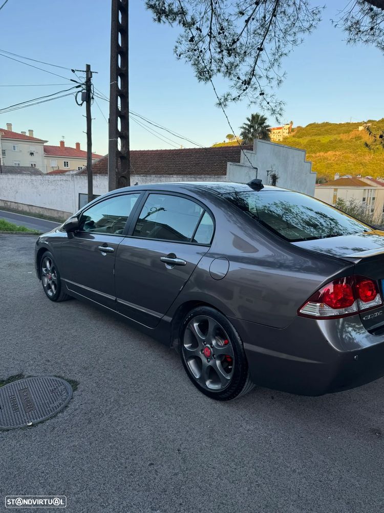 Honda Civic 1.3 DSI i-VTEC Hybrid Executive - 2