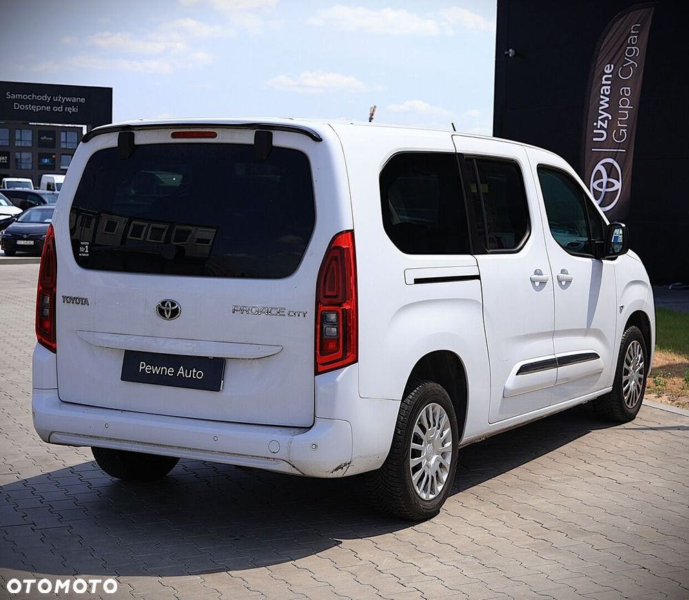 Toyota Proace City Verso Long 1.2 D-4T Business - 6
