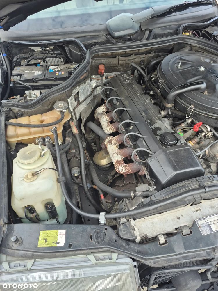 Mercedes-Benz W124 (1984-1993) - 26