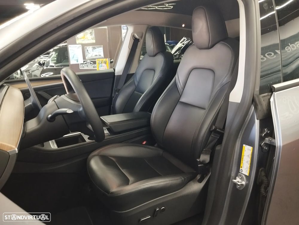 Tesla Model Y Long Range Tração Integral - 22