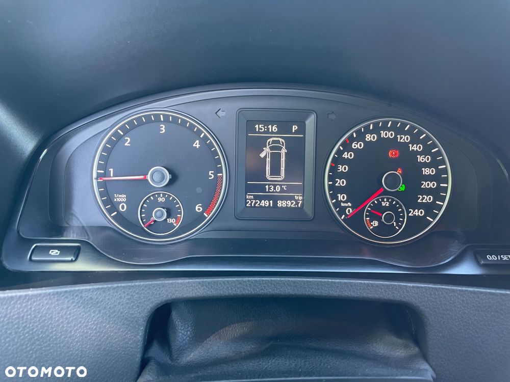 Volkswagen Multivan - 38