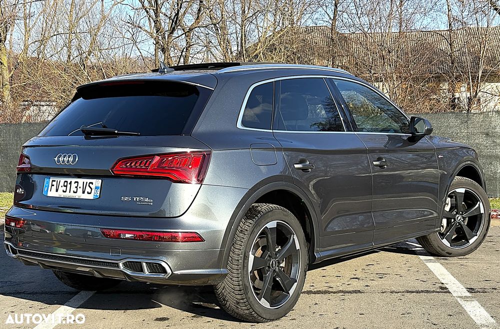 Audi Q5 55 TFSIe quattro S tronic S line business - 2