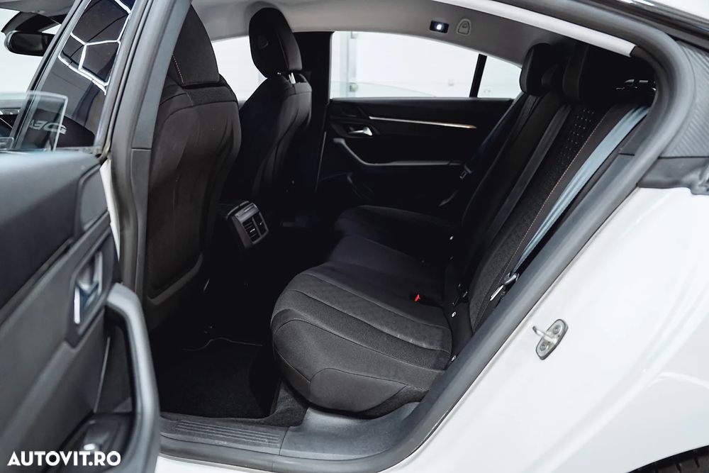 Peugeot 508 1.5 BlueHDI S&S EAT8 Active Pack - 8