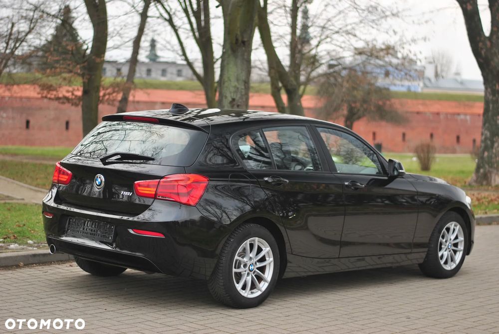 BMW Seria 1 116i Edition Metropolitan - 4