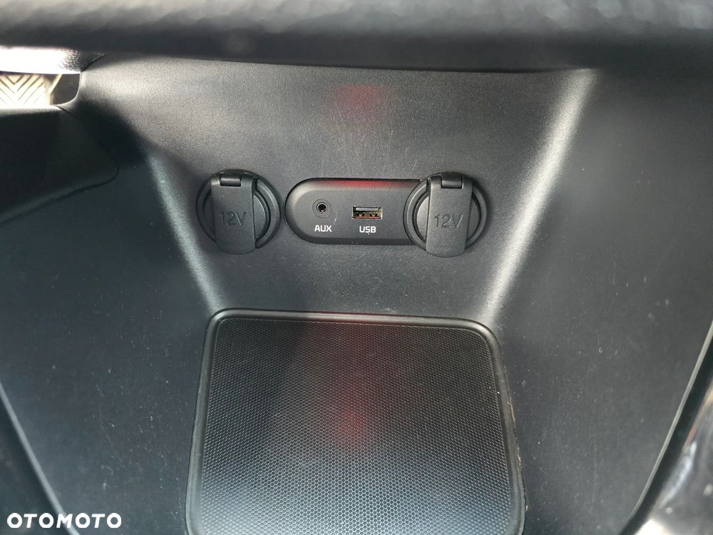 Kia Ceed 1.6 GDI Spirit - 27