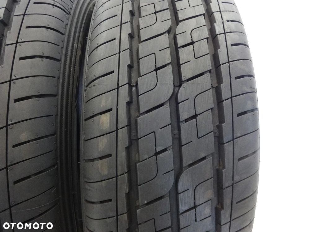 215/65/16C Avon AV12 - 3