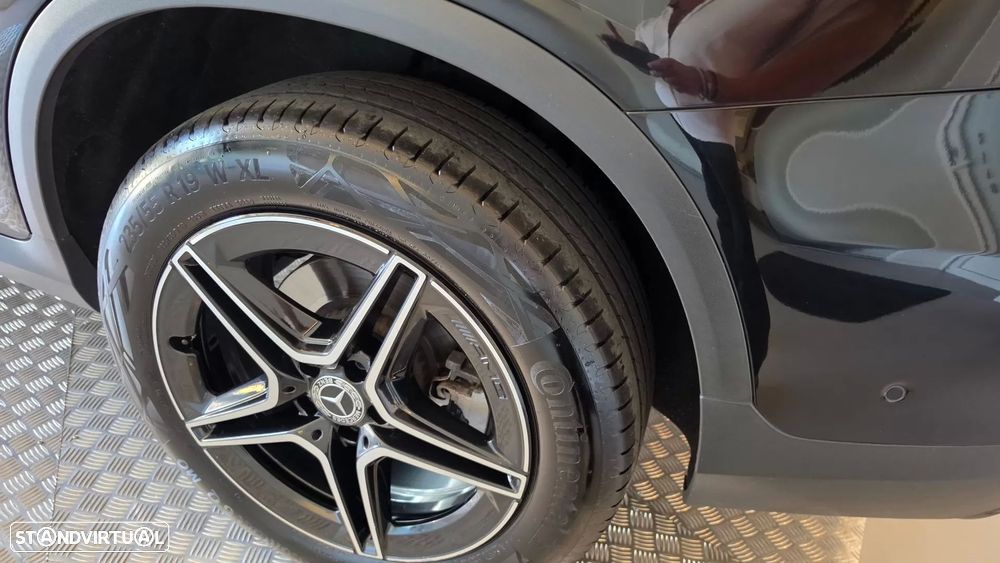 Mercedes-Benz GLC 300 de 4Matic - 32