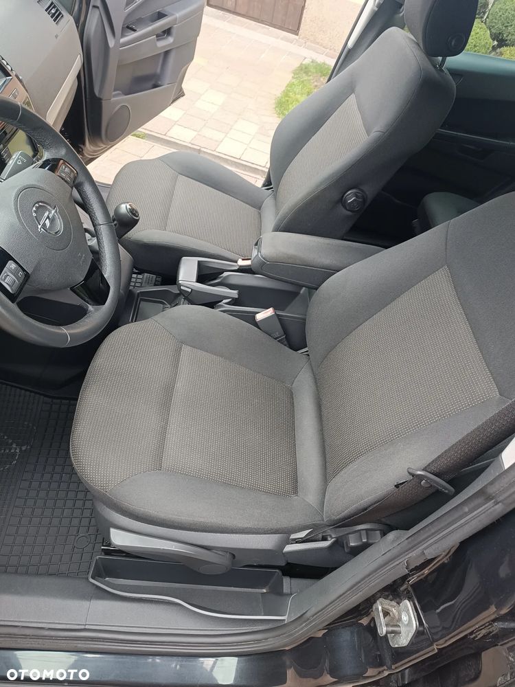 Opel Zafira 1.8 Selection - 11