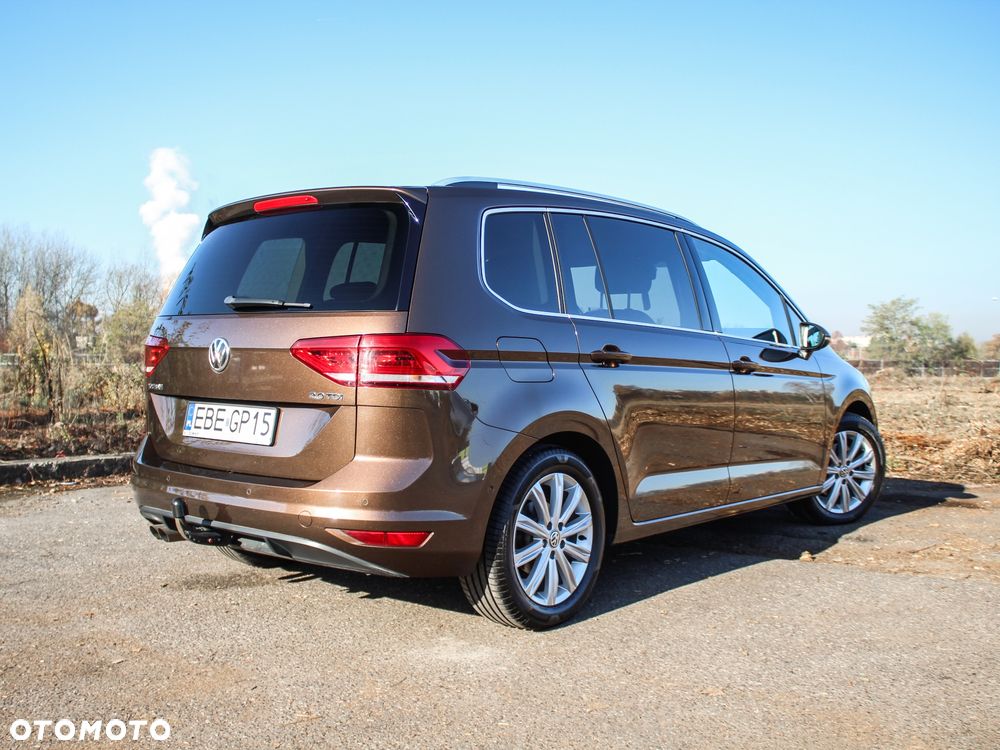Volkswagen Touran 2.0 TDI BMT Highline - 22