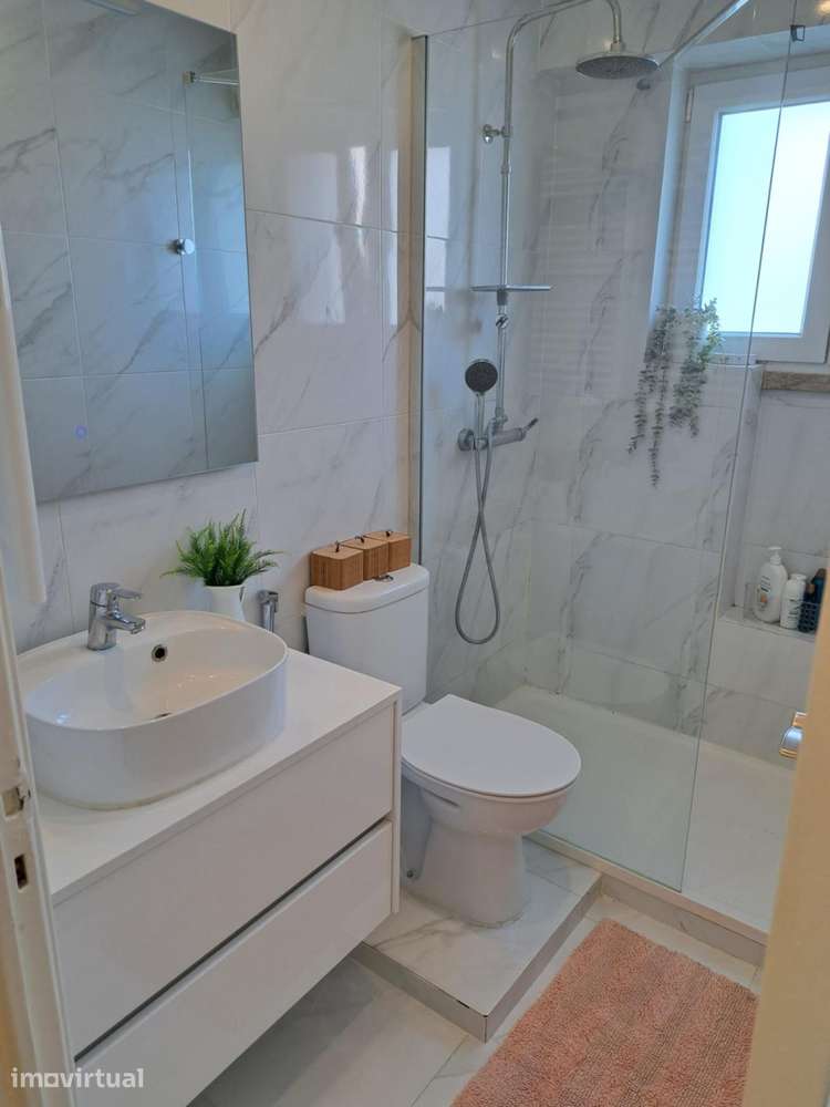 Quarto - localizado em Sete Rios Lisbon - Grande imagem: 2/18