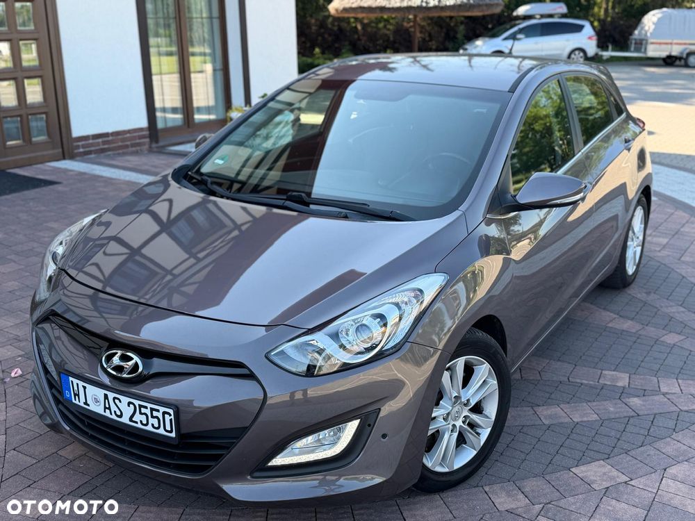 Hyundai i30 1.6 Automatik Trend - 9