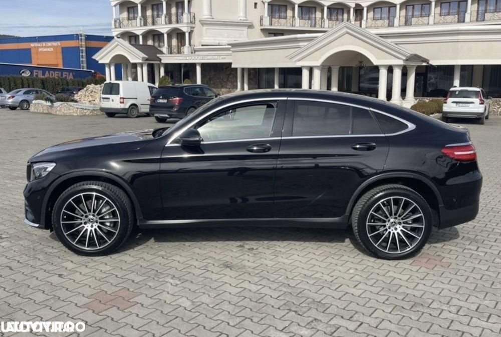 Mercedes-Benz GLC Coupe 250 d 4Matic 9G-TRONIC AMG Line - 14