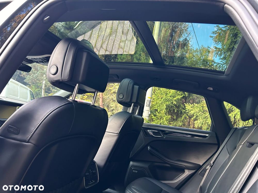 Porsche Macan - 18