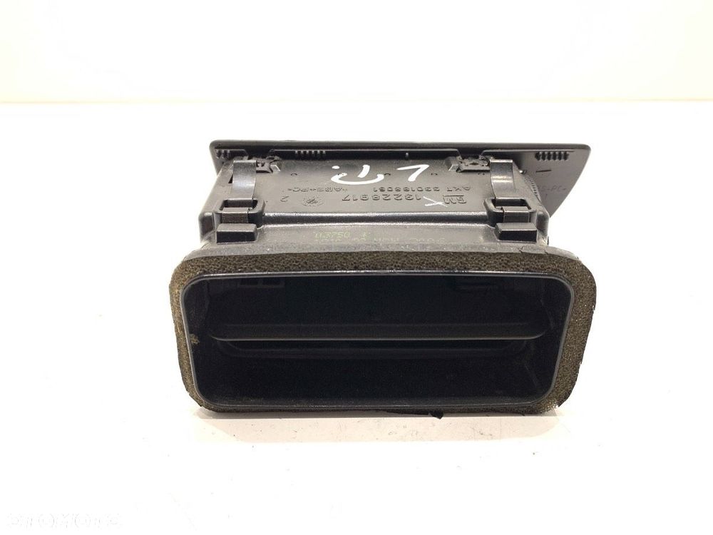 KRATKA NAWIEWU LEWY PRZÓD  OPEL ASTRA H Kombi (A04) 2004 - 2014 1.9 CDTI (L35) 74 kW [100 KM] olej - 3