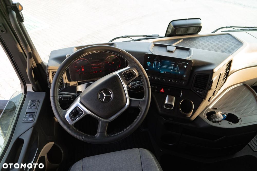 Mercedes-Benz Actros Vectus - 16