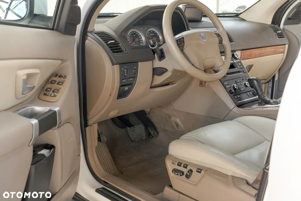 Volvo XC 90 3.2 Executive - 23