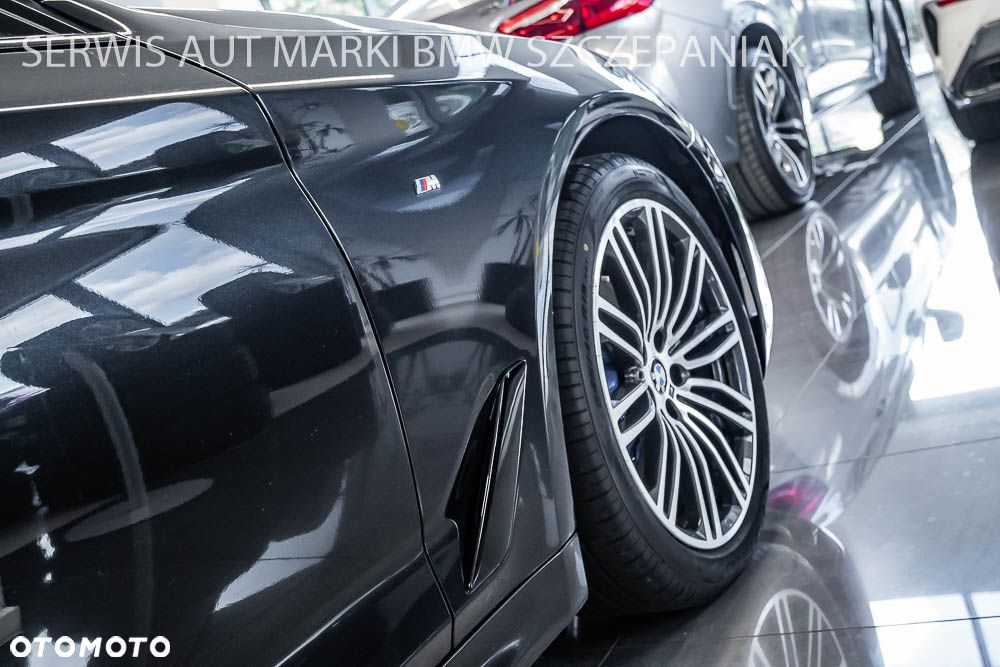 BMW Seria 5 530d xDrive M Sport sport - 11