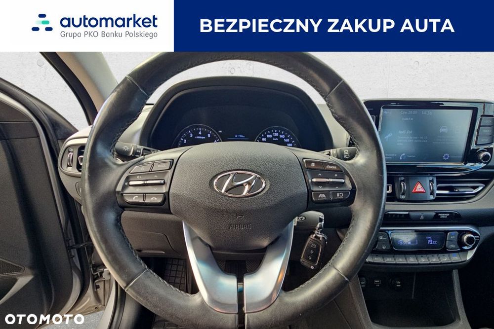Hyundai i30 1.5 DPI Smart - 16