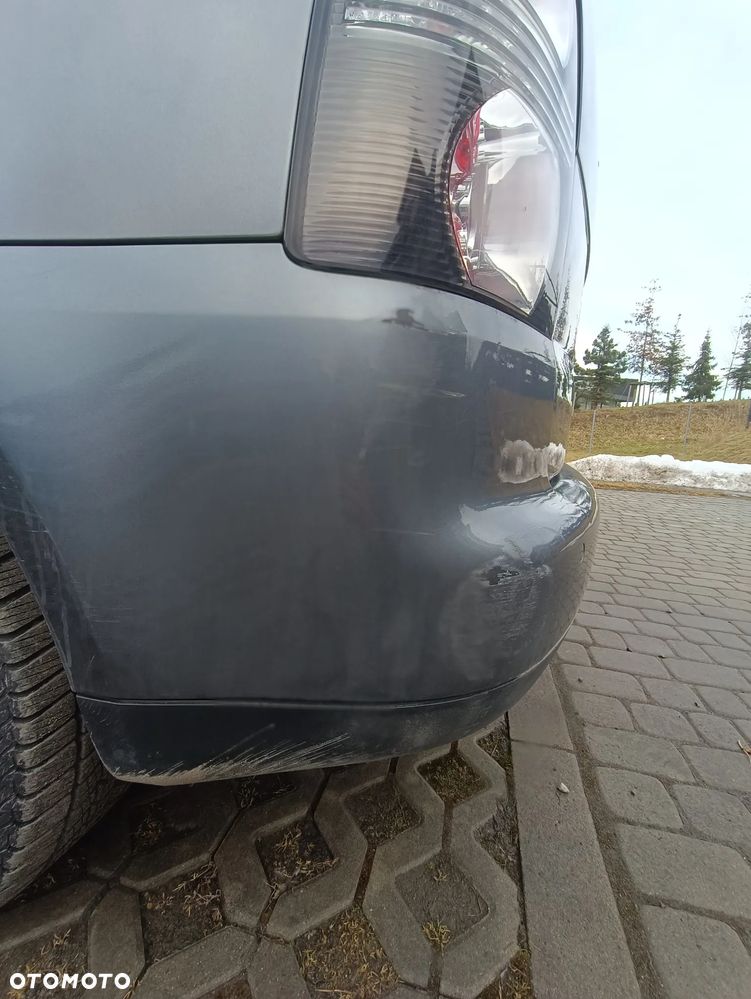 Volkswagen Touran 2.0 TDI DPF Comfortline - 12