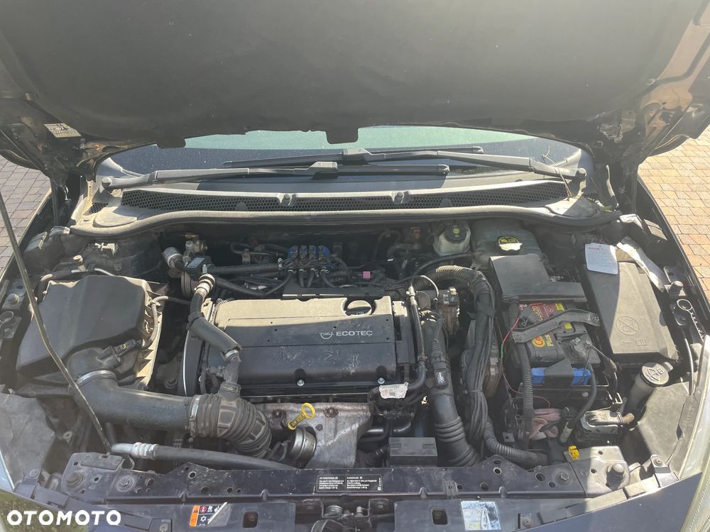 Opel Astra - 16