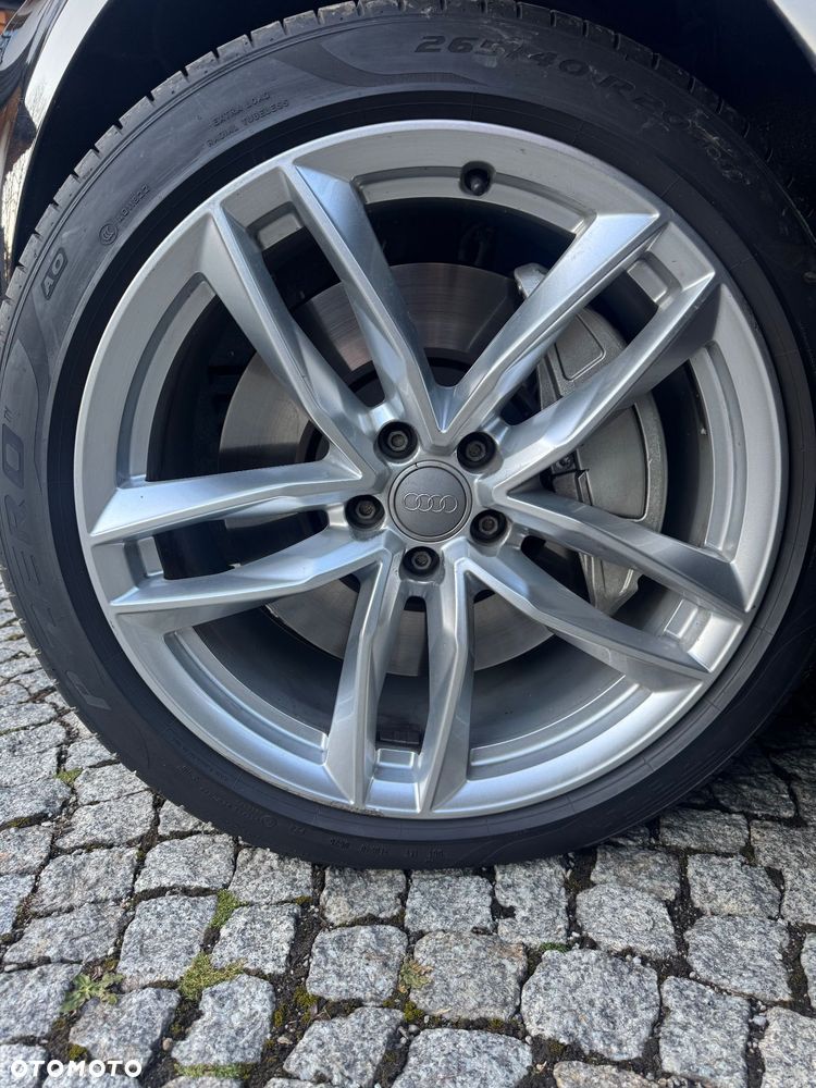 Audi A8 4.0 TFSI L Quattro - 14