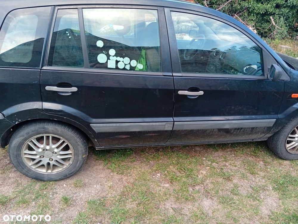 Ford Fusion - 5