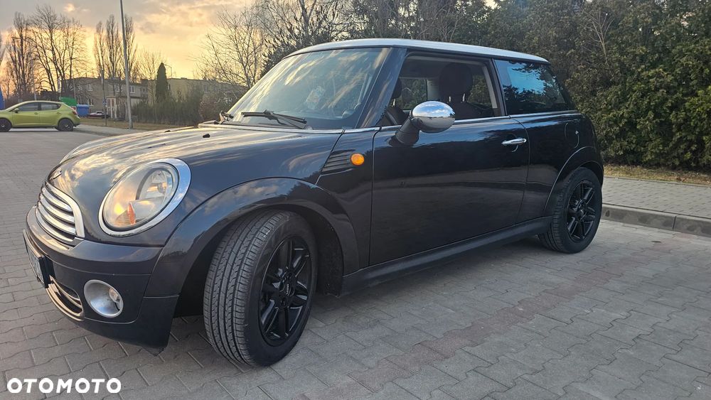 MINI Cooper - 1