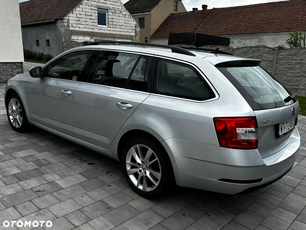 Skoda Octavia 2.0 TDI Style DSG - 3