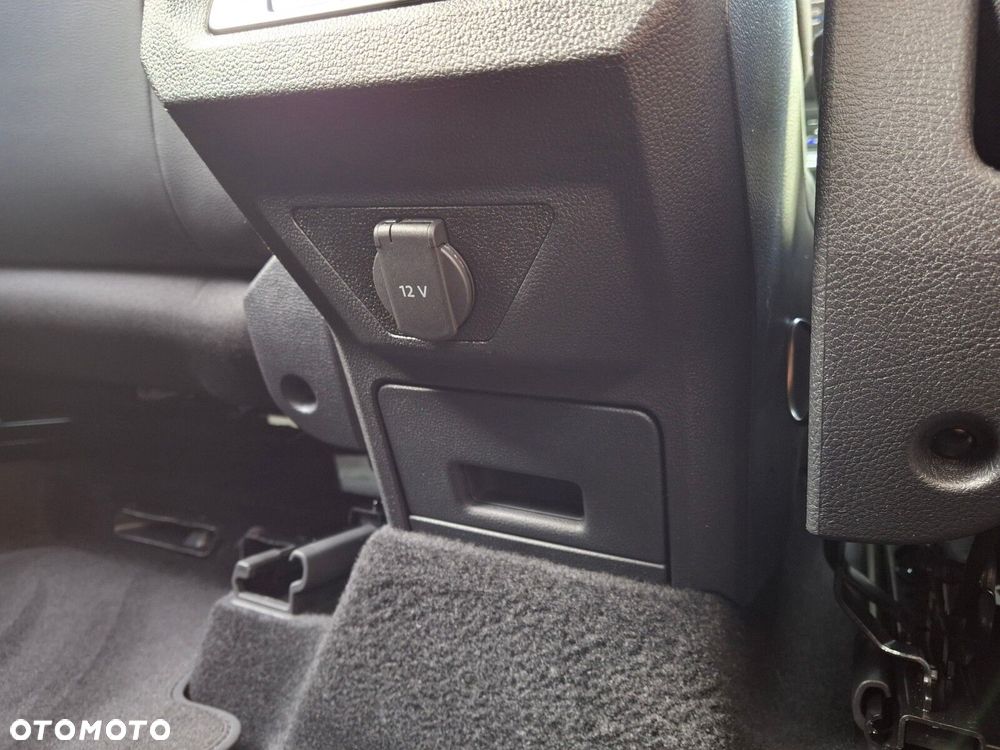 Volkswagen Touran 1.5 TSI EVO Highline DSG - 32