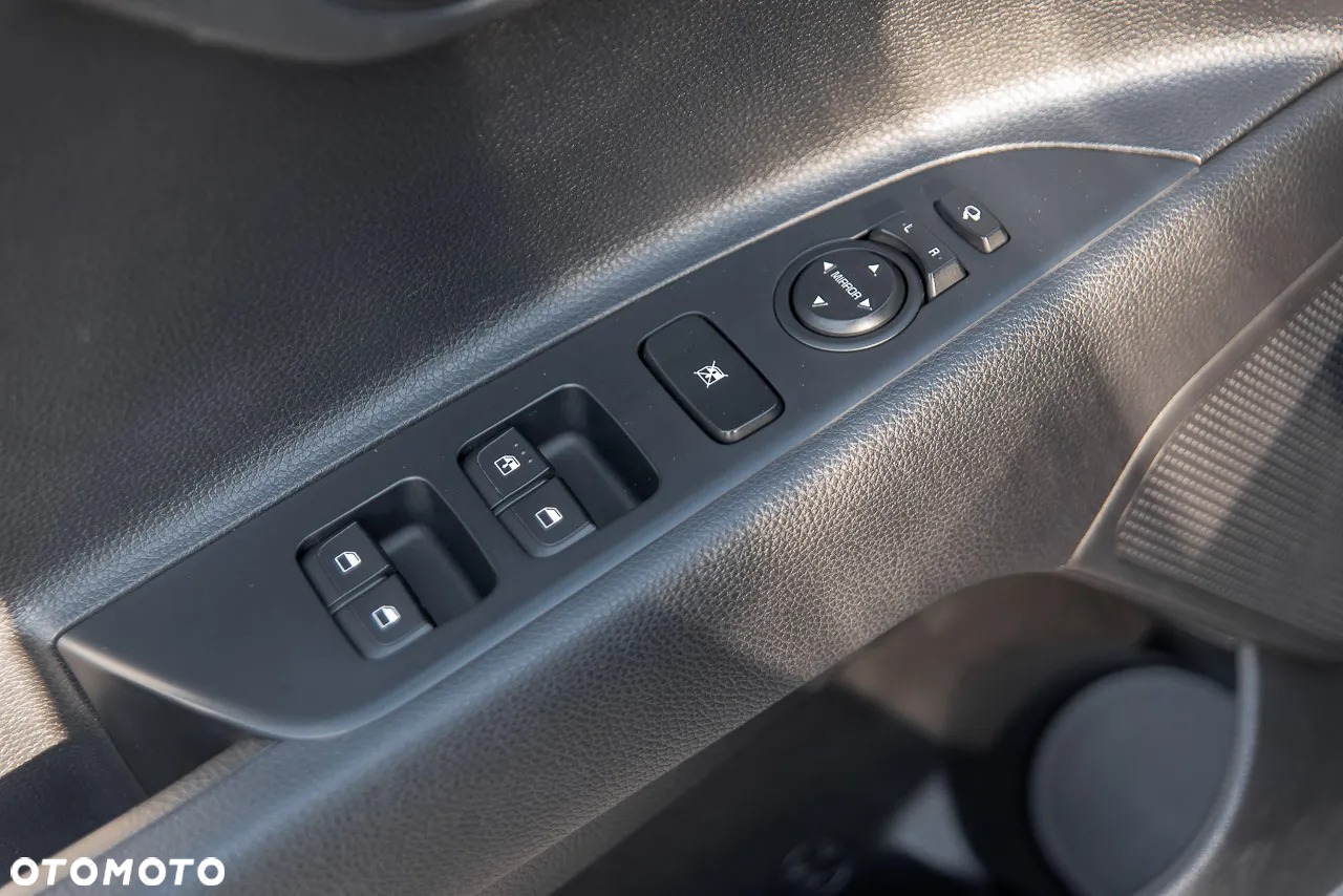 Kia Stonic - 14