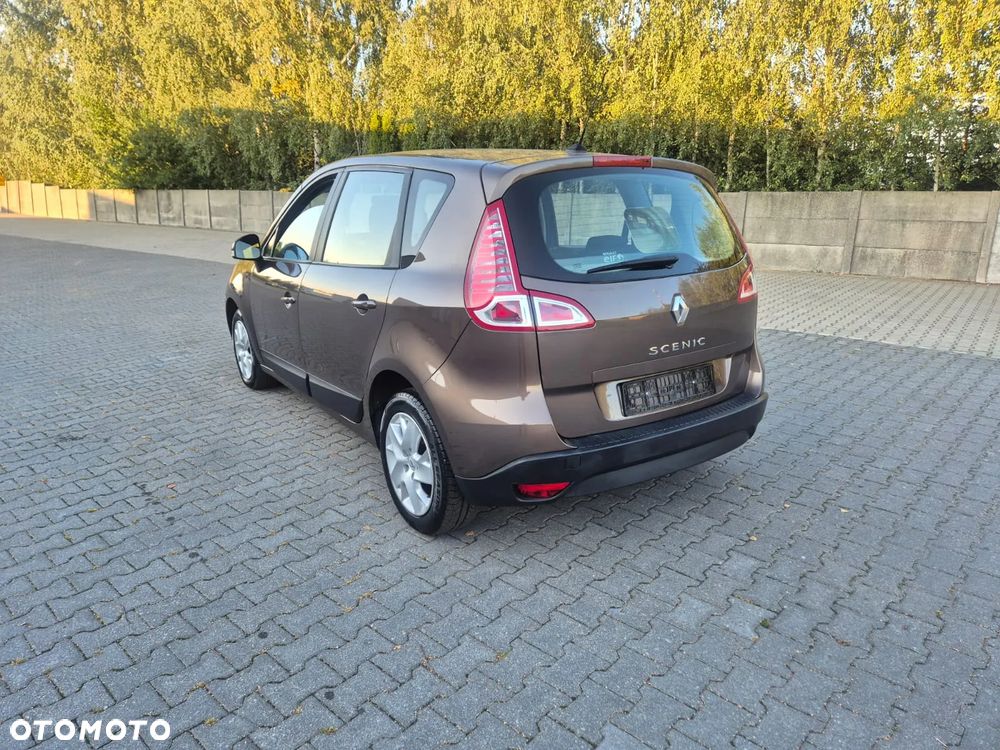 Renault Scenic - 5