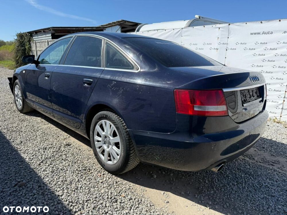 Audi A6 Limousine 2.4 - 4