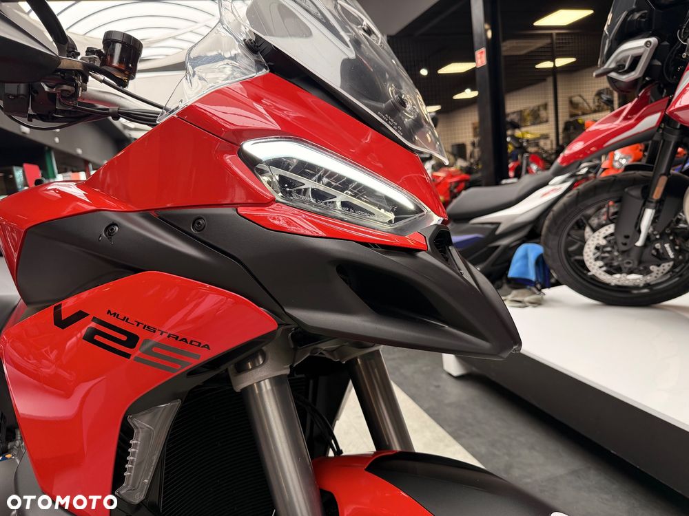 Ducati Multistrada - 10