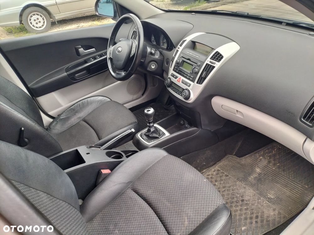 DRZWI LEWE PRAWE TYŁ KIA CEED I KOMBI 2.0 CRDI 140 KM D4EA KOD LAK.8Q - 13