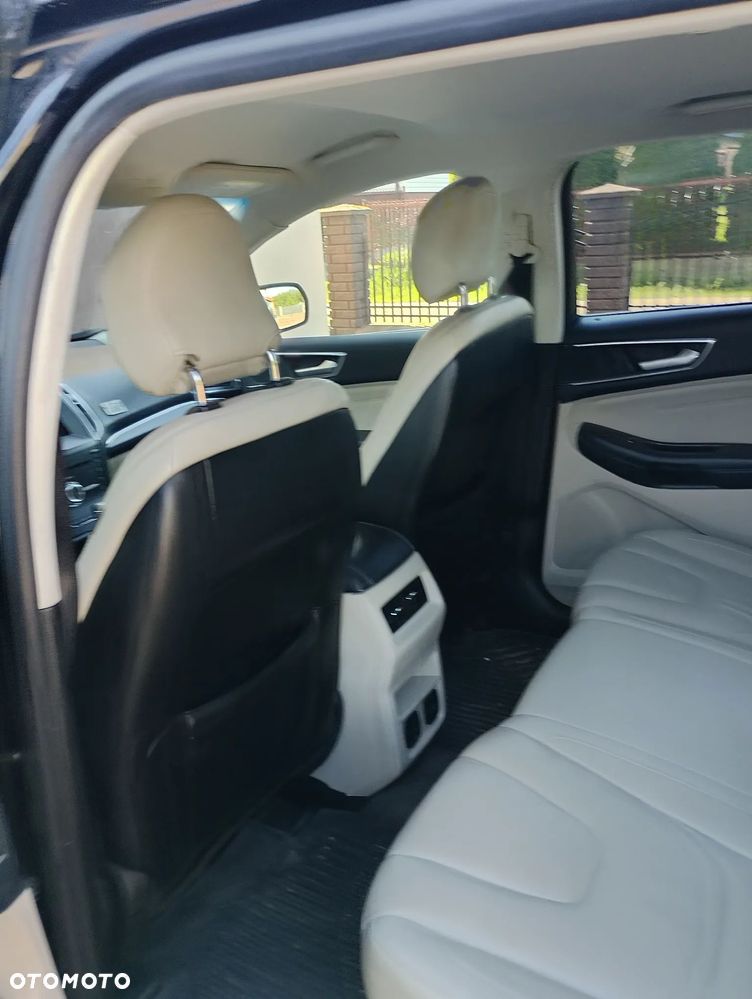 Ford Edge 2.0 EcoBlue Bi-Turbo 4x4 Titanium - 27