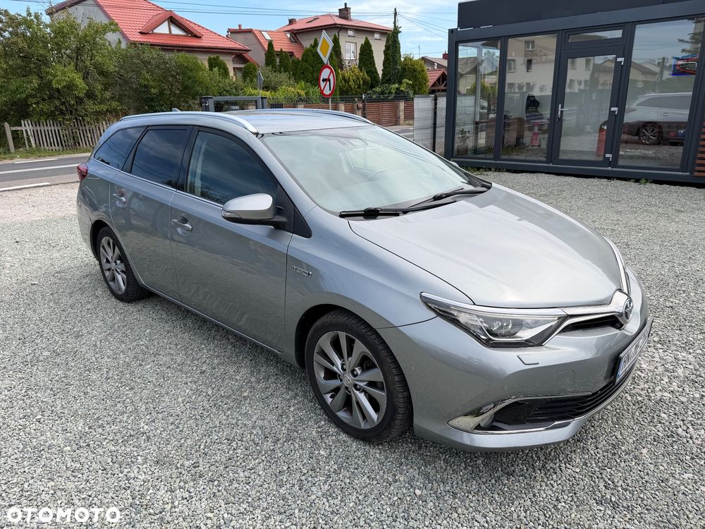 Toyota Auris - 18