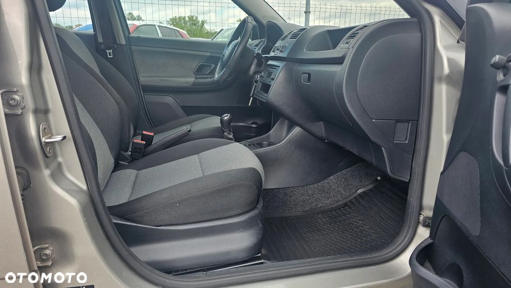 Skoda Fabia 1.2 TSI Fresh - 8