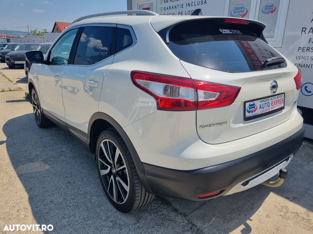Nissan Qashqai 1.5 DCI TEKNA - 8