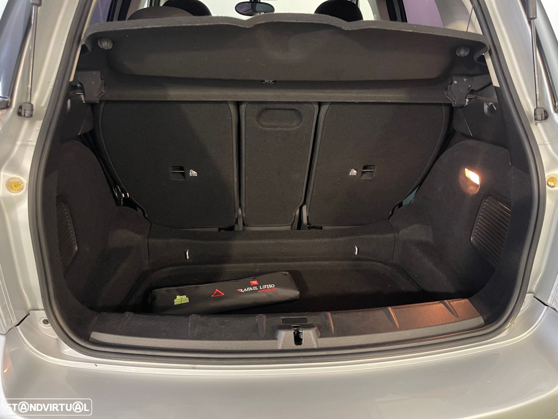 MINI Countryman One D - 23