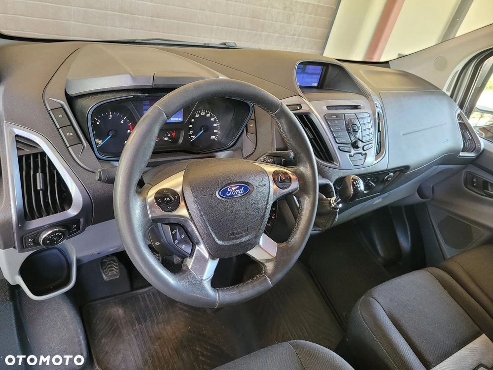 Ford TRANSIT CUSTOM - 22