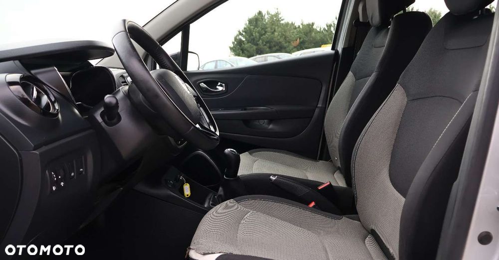 Renault Captur - 14