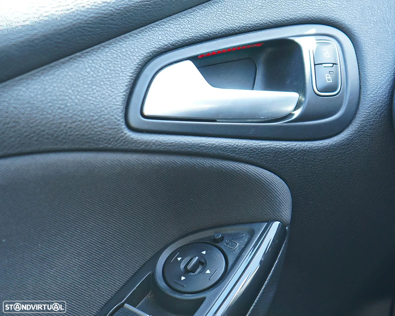 Ford Focus 1.0 SCTi Titanium - 15