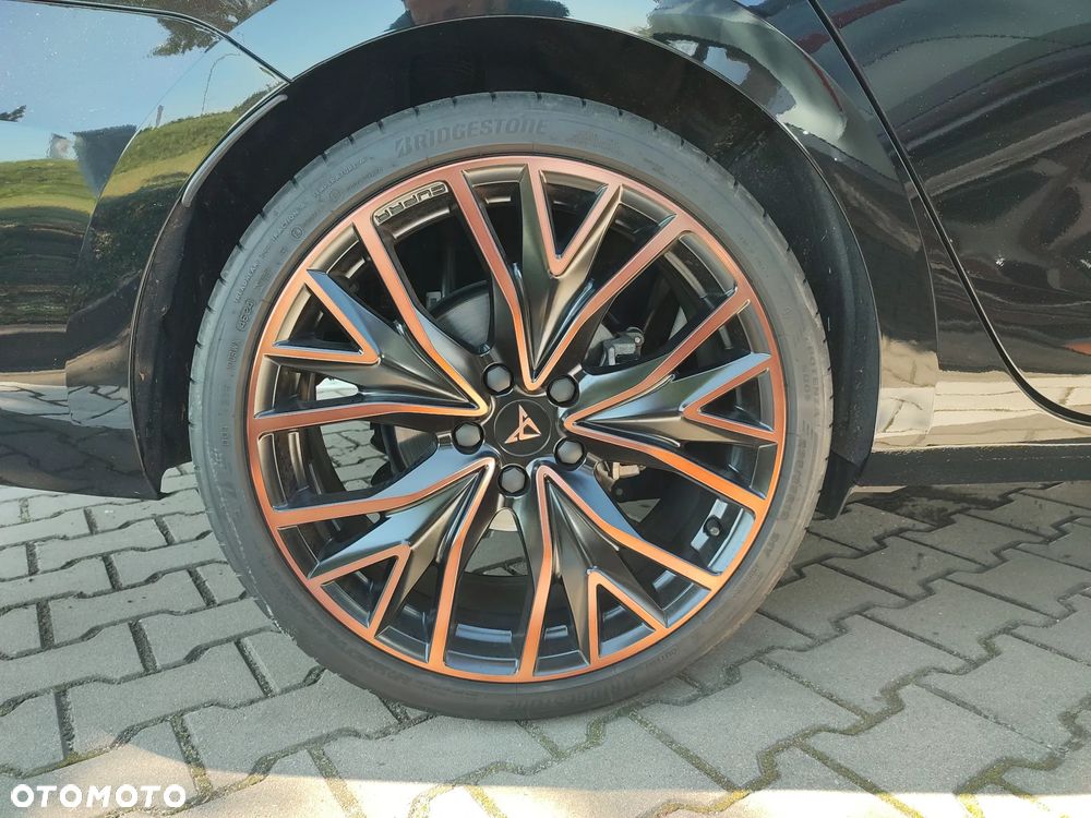 Cupra Leon 1.5 eTSI mHEV DSG - 9