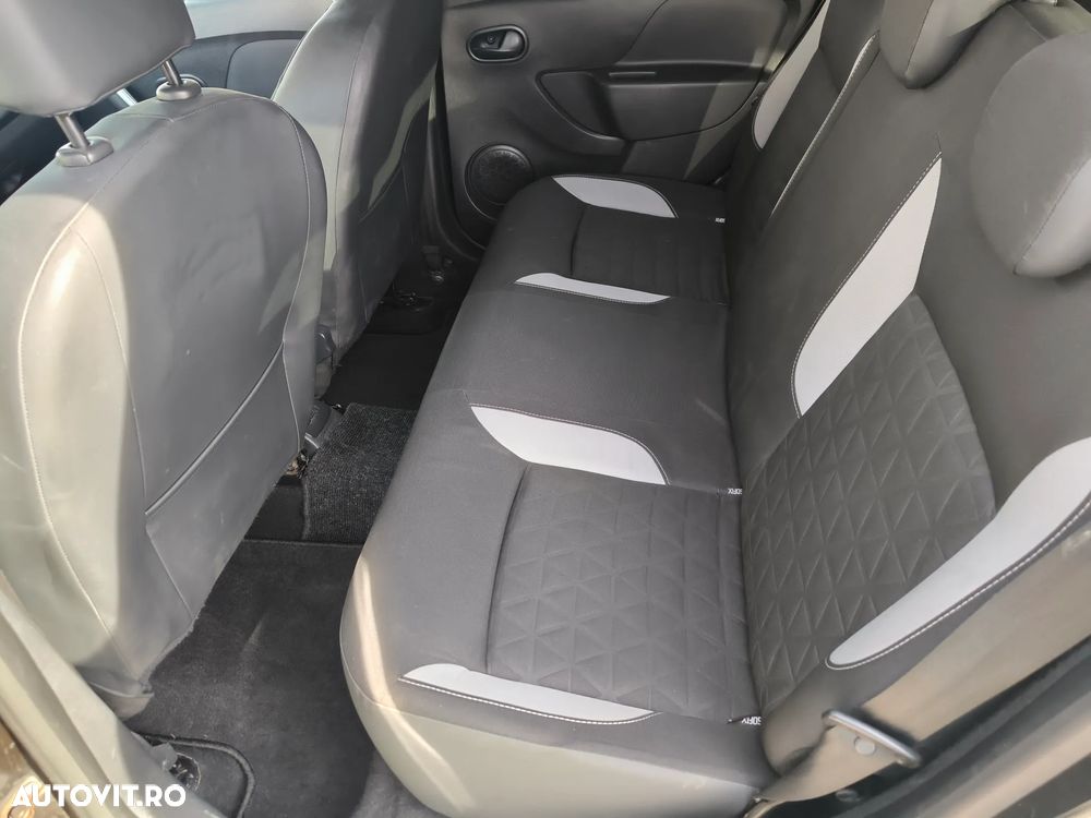 Dacia Sandero Stepway Blue dCi 95 Prestige - 13