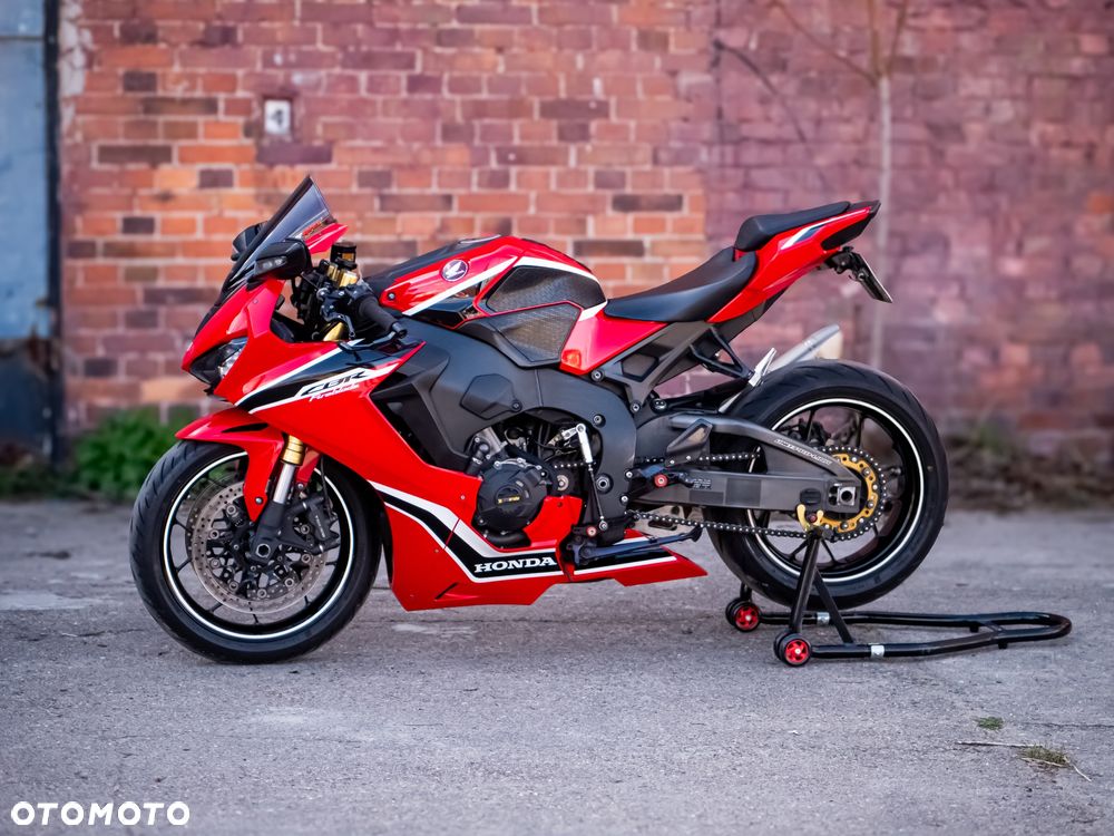 Honda CBR - 5